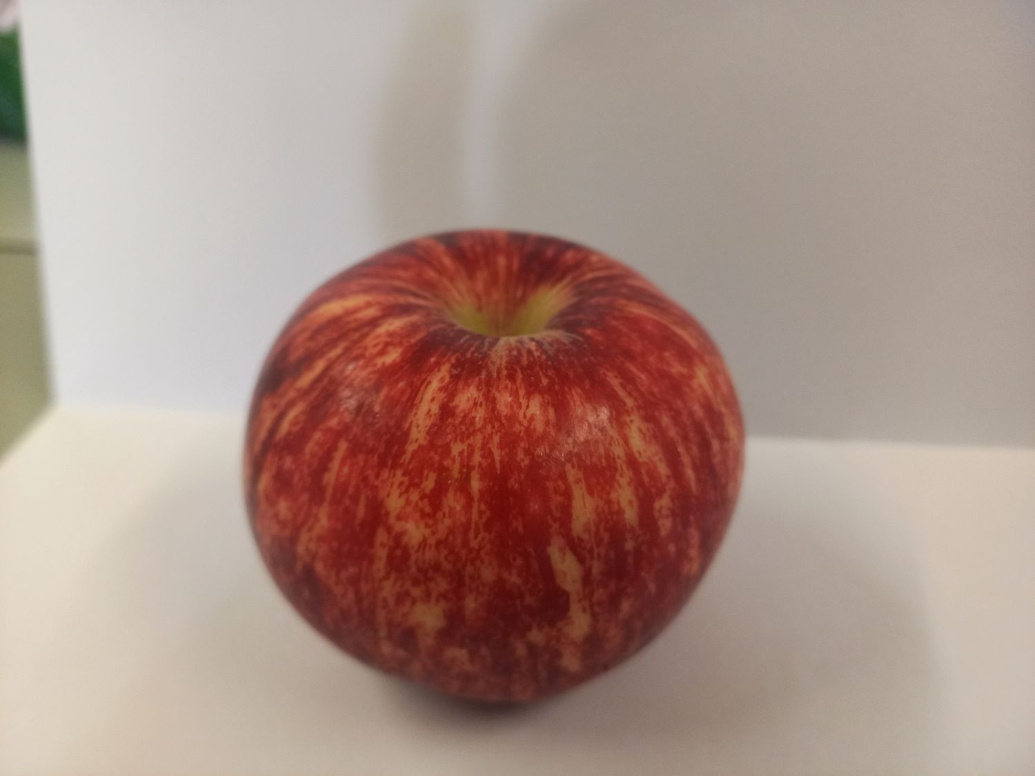 Apple, fresh