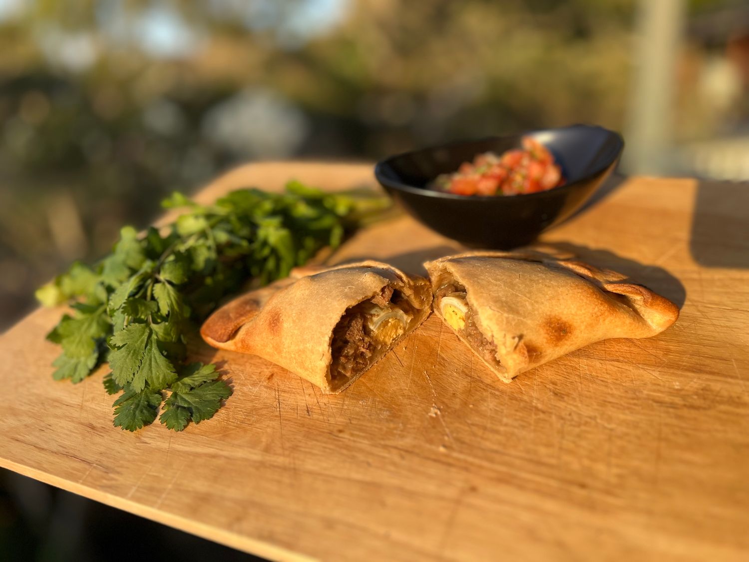 Sara Rosa (Beef) - Grande Empanada