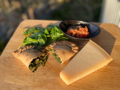 Catalina (Spinach) - Grande Empanada