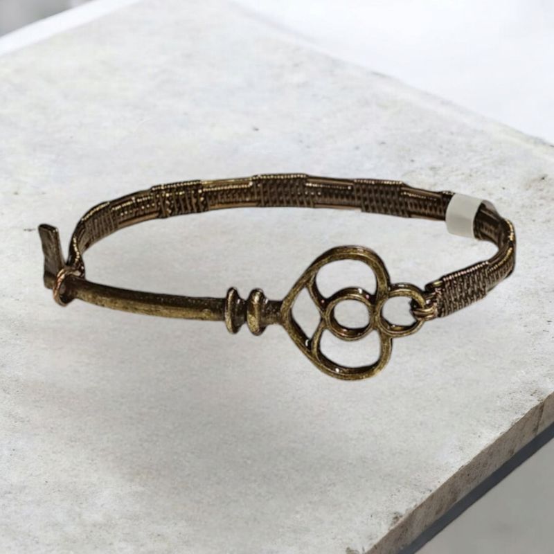 Key Bangle
