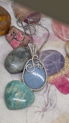 'Skye' Chalcedony Pendant