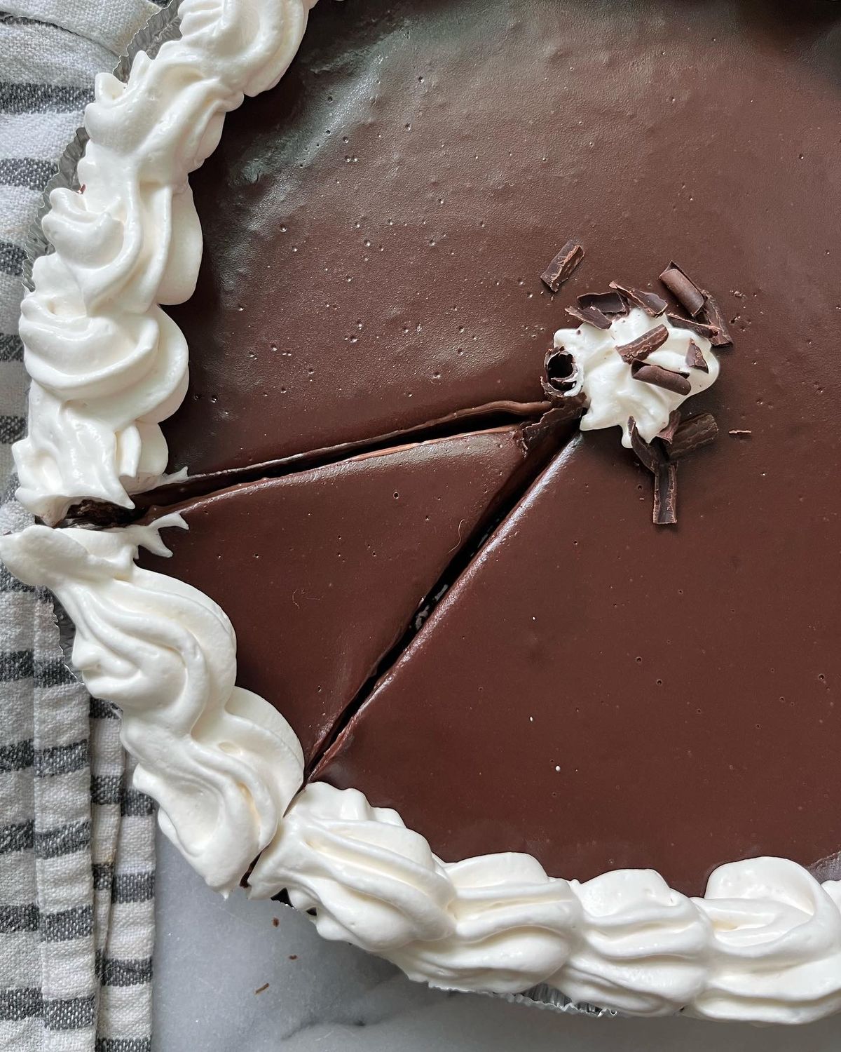 Gluten free chocolate pie *local pick up only*