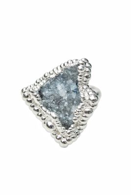 Quartz ring Size 18 ( 8 ring size US ring )