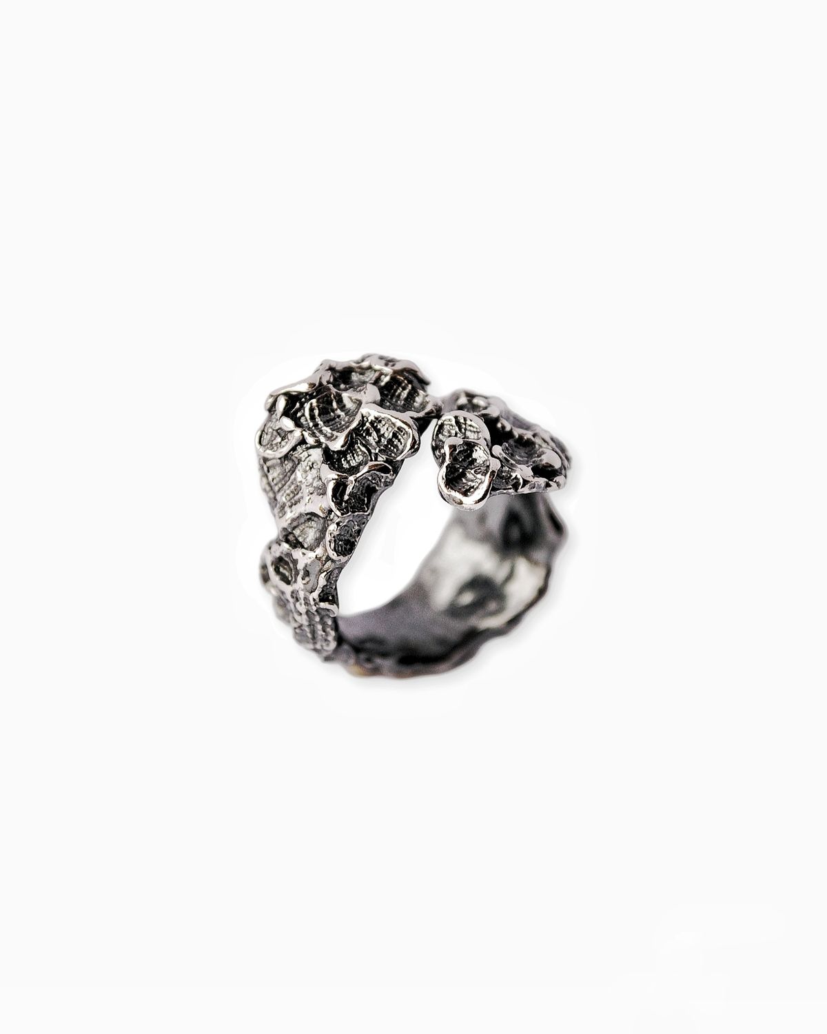Silver ring Size 17 ( 6 3/4 ring size US ring )