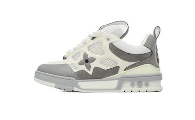 LV Sneakers &#39;grey and white 