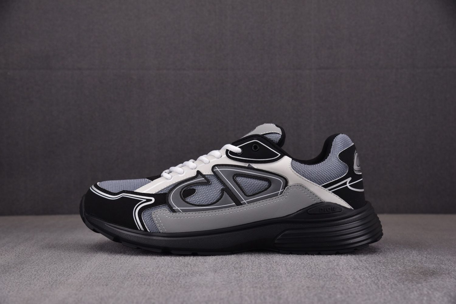 Dior B30