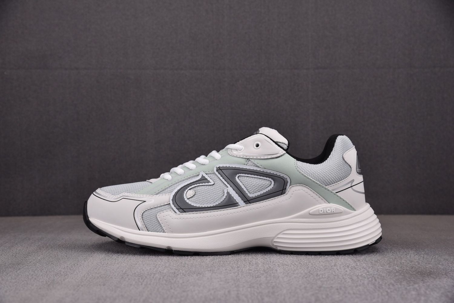 Dior B30