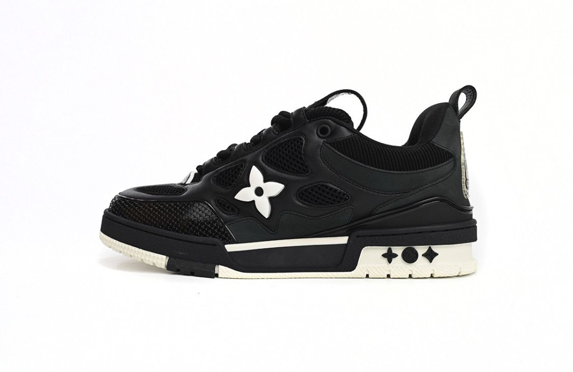 LV Black Sneaker
