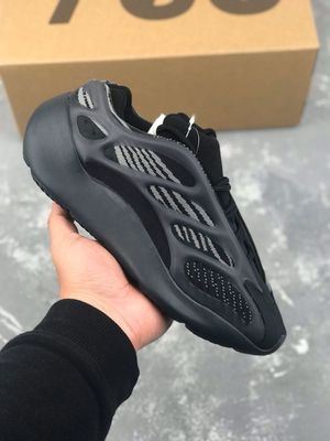 Yeezy 700