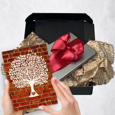 Brick Tree Silhouette 8th Anniversary Gift Delivery Box Gift for Couple TOY-1383