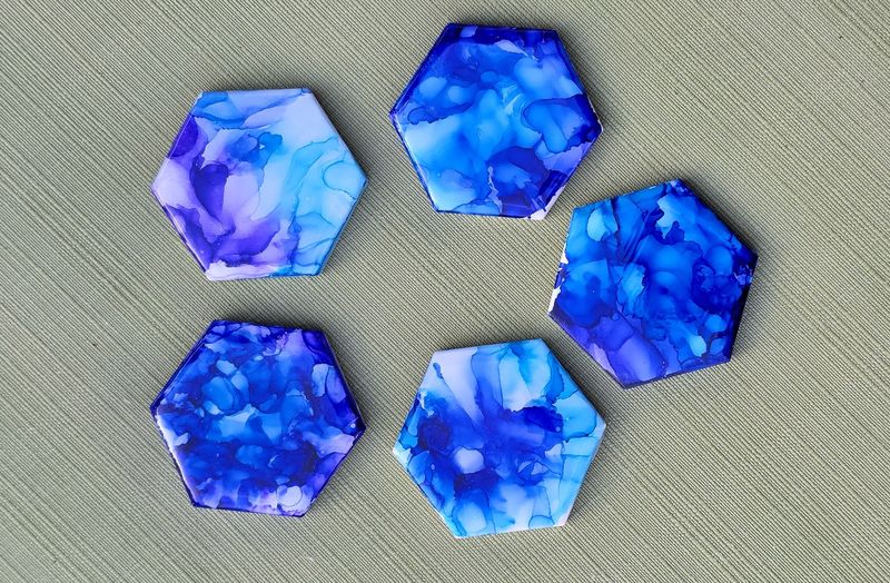 5/6 Pack Magnets - 2in