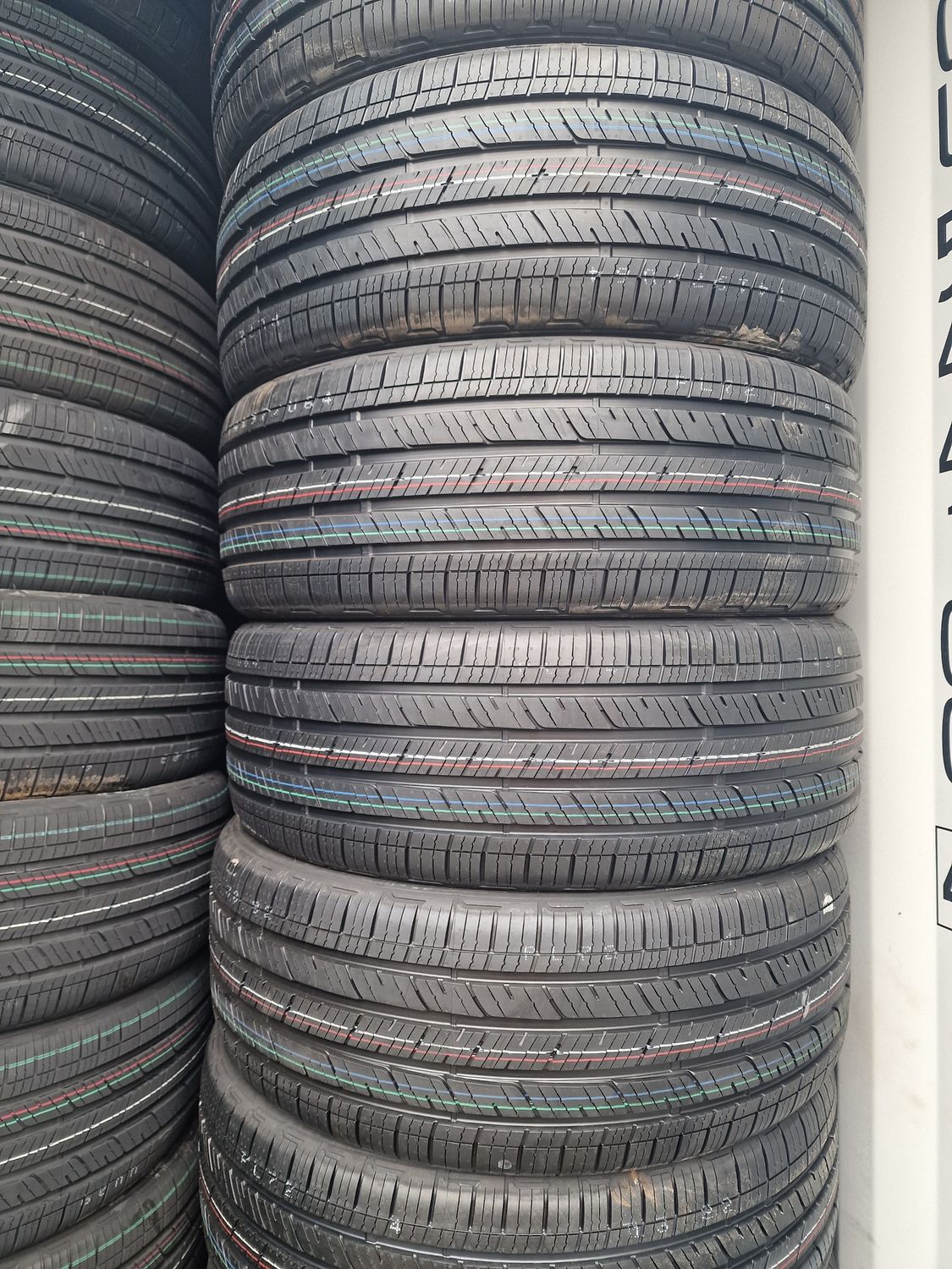 tyre all season