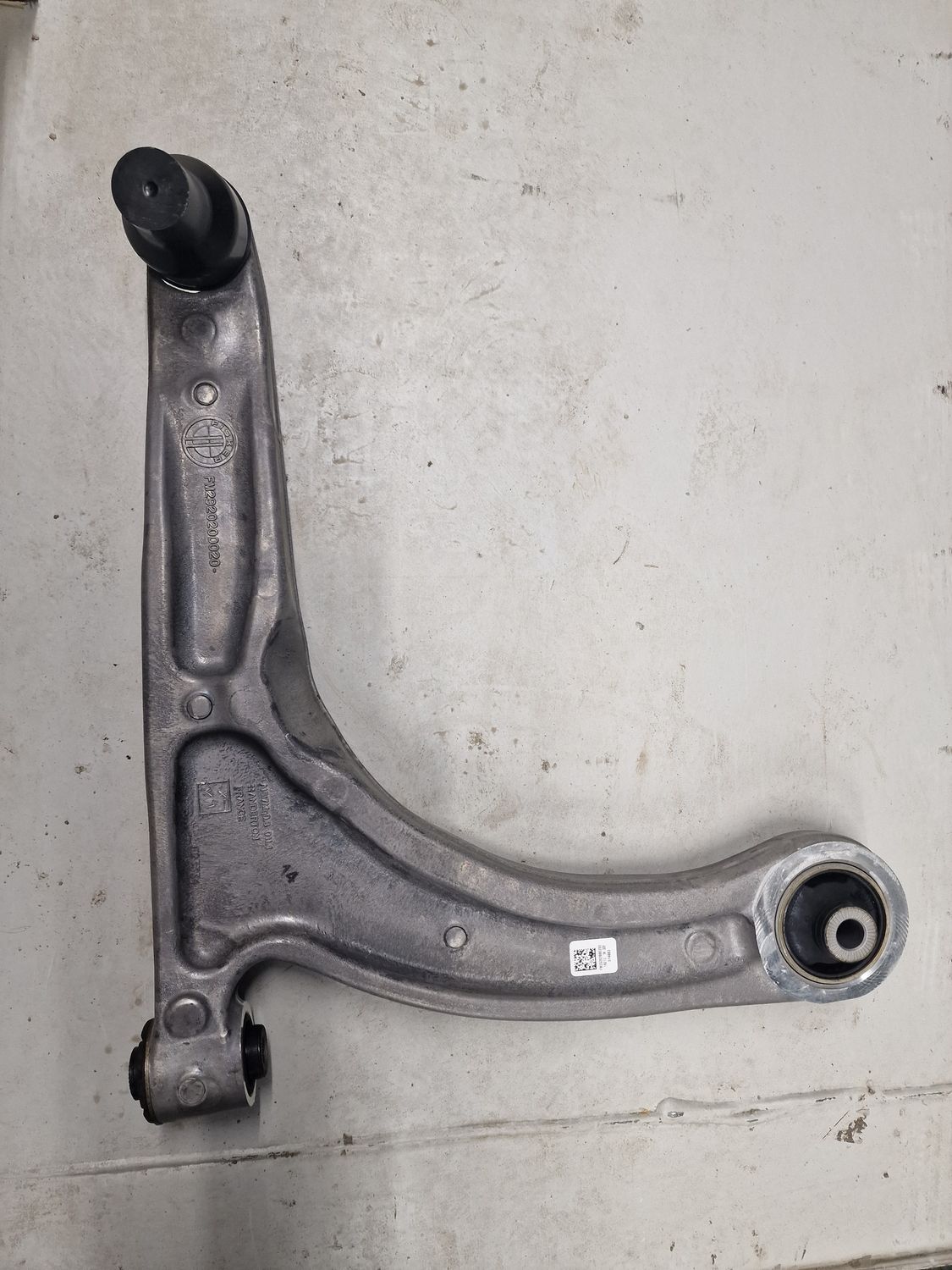 LOWER CONTROL ARM FRONT LH ASM