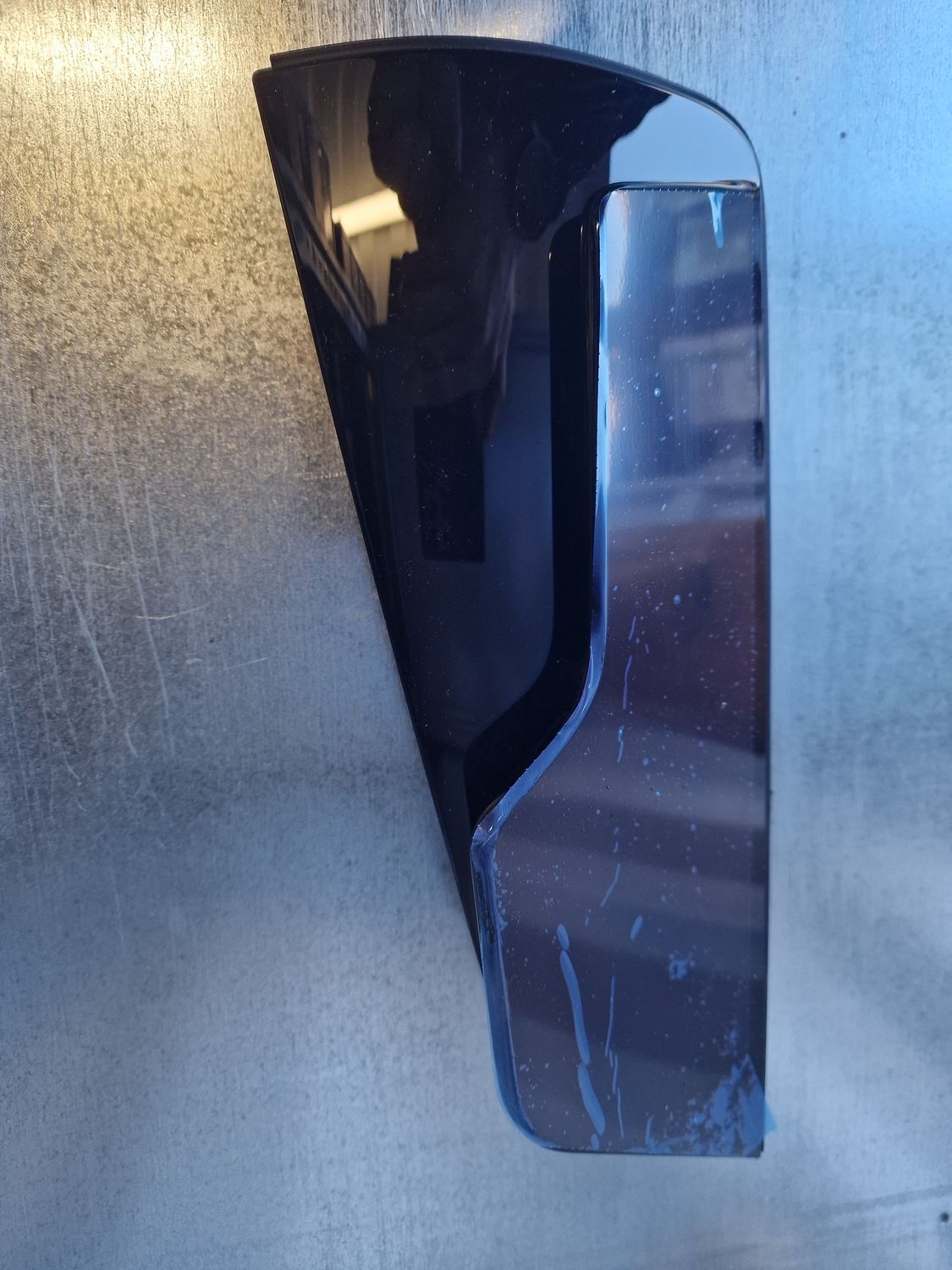 D PILLAR OUTER TRIM PANEL RR LH