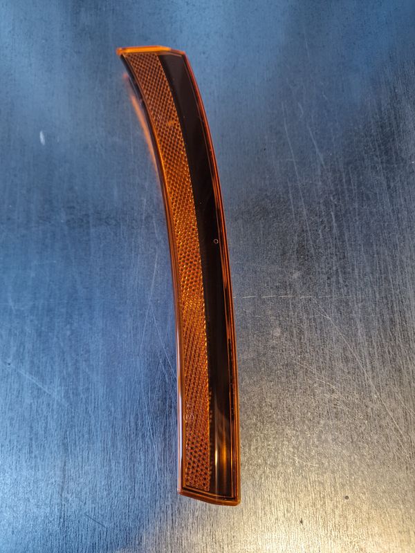 FRONT SIDE REFLEX RH