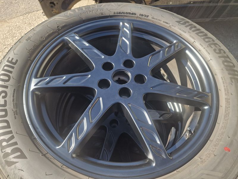 complete wheel set , used , Aero Stealth black F7