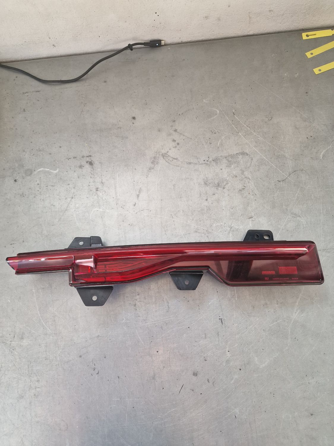 REAR LAMP TAILGATE LH