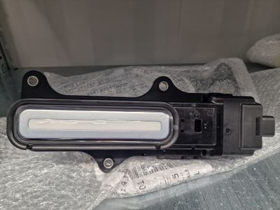 OUTER DOOR HANDLE RH