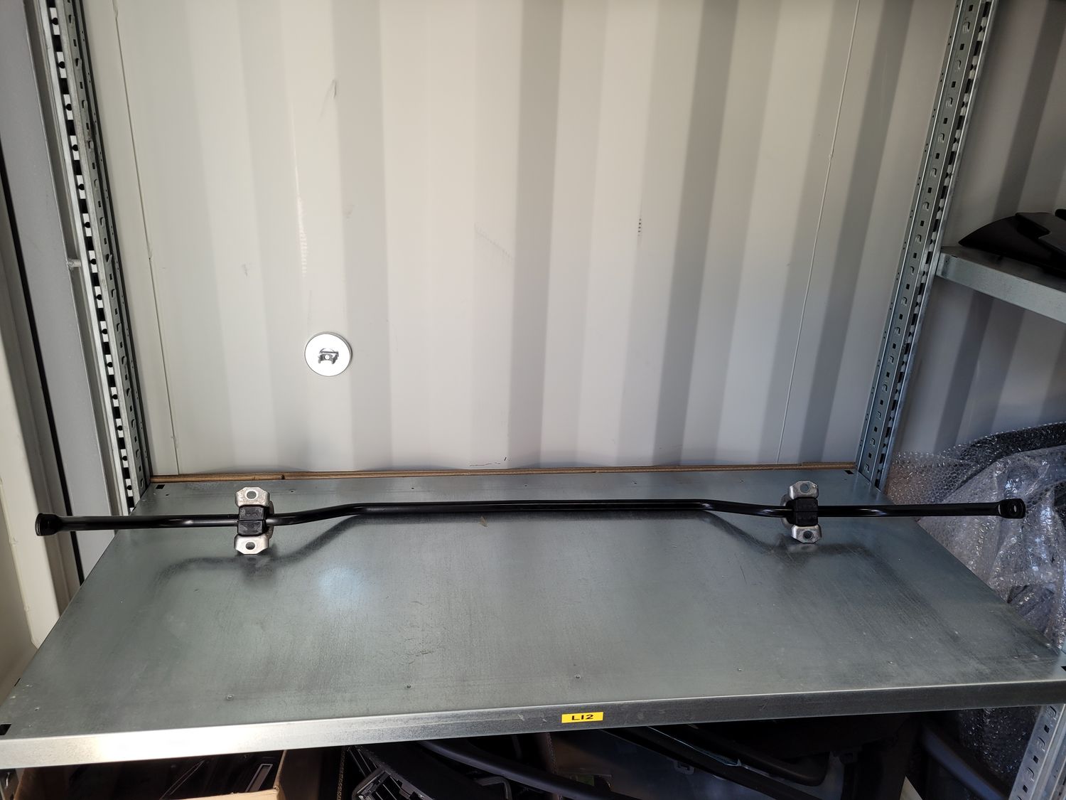 RR STABILIZER BAR ASSY 8 4