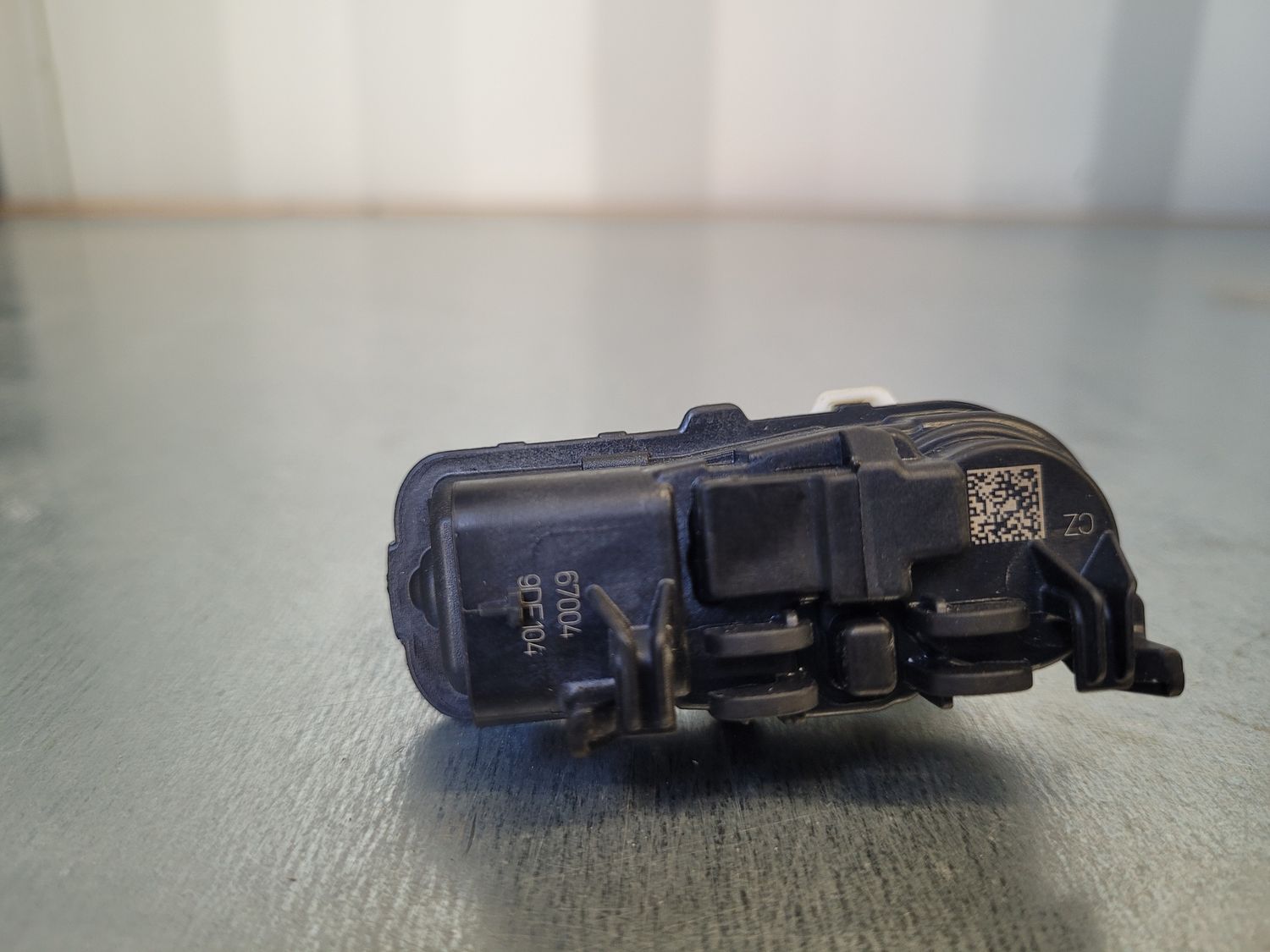 LADEKLAPPENVERRIEGELUNG