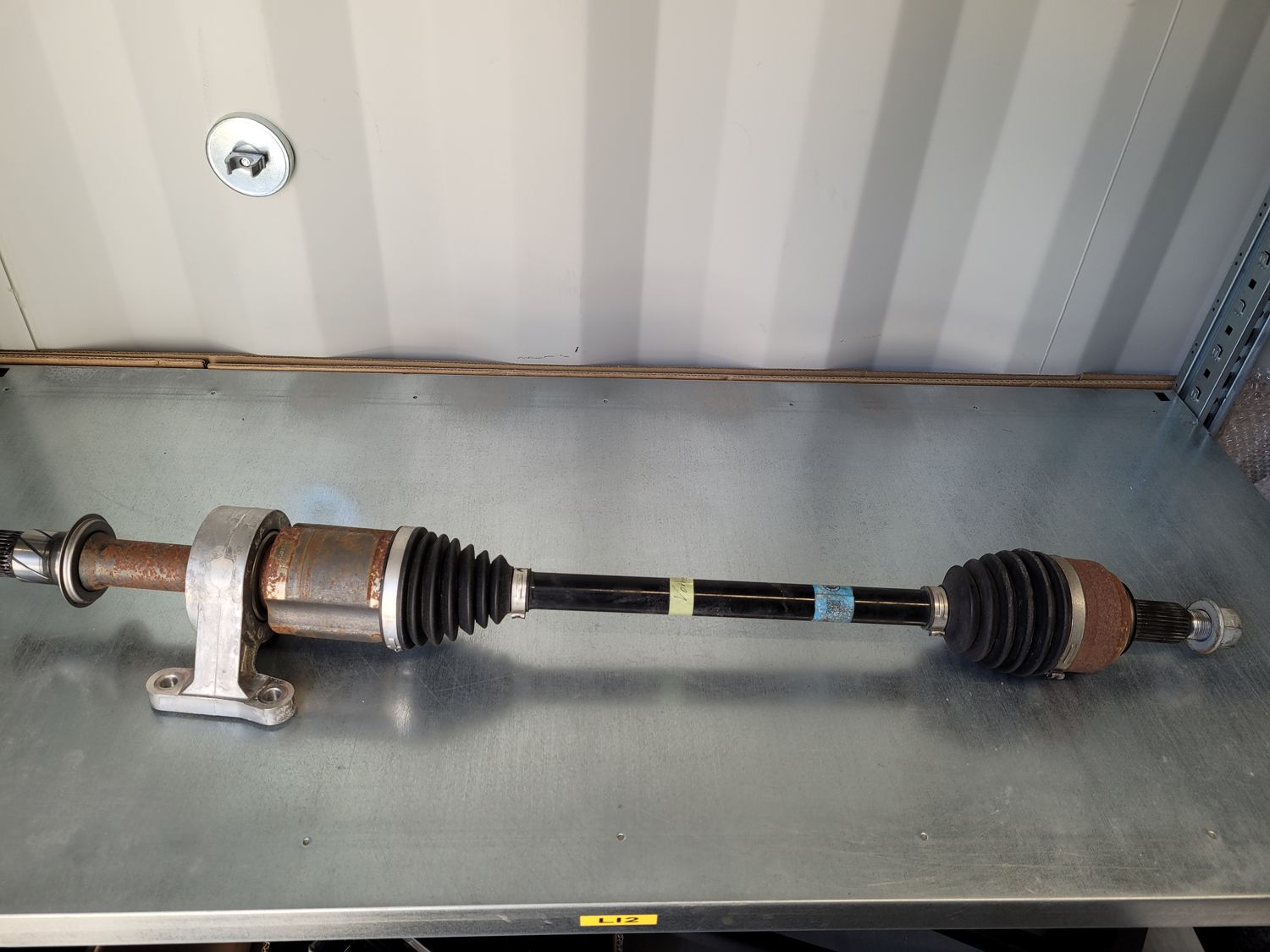 FRONT DRIVE SHAFT ASM LH