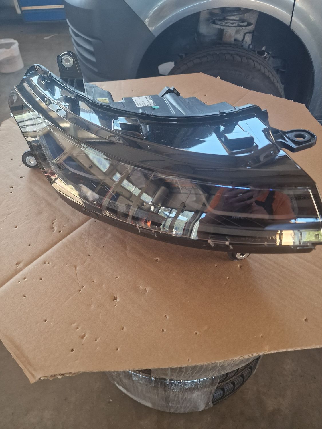 LED HEADLIGHTS RH SAE US