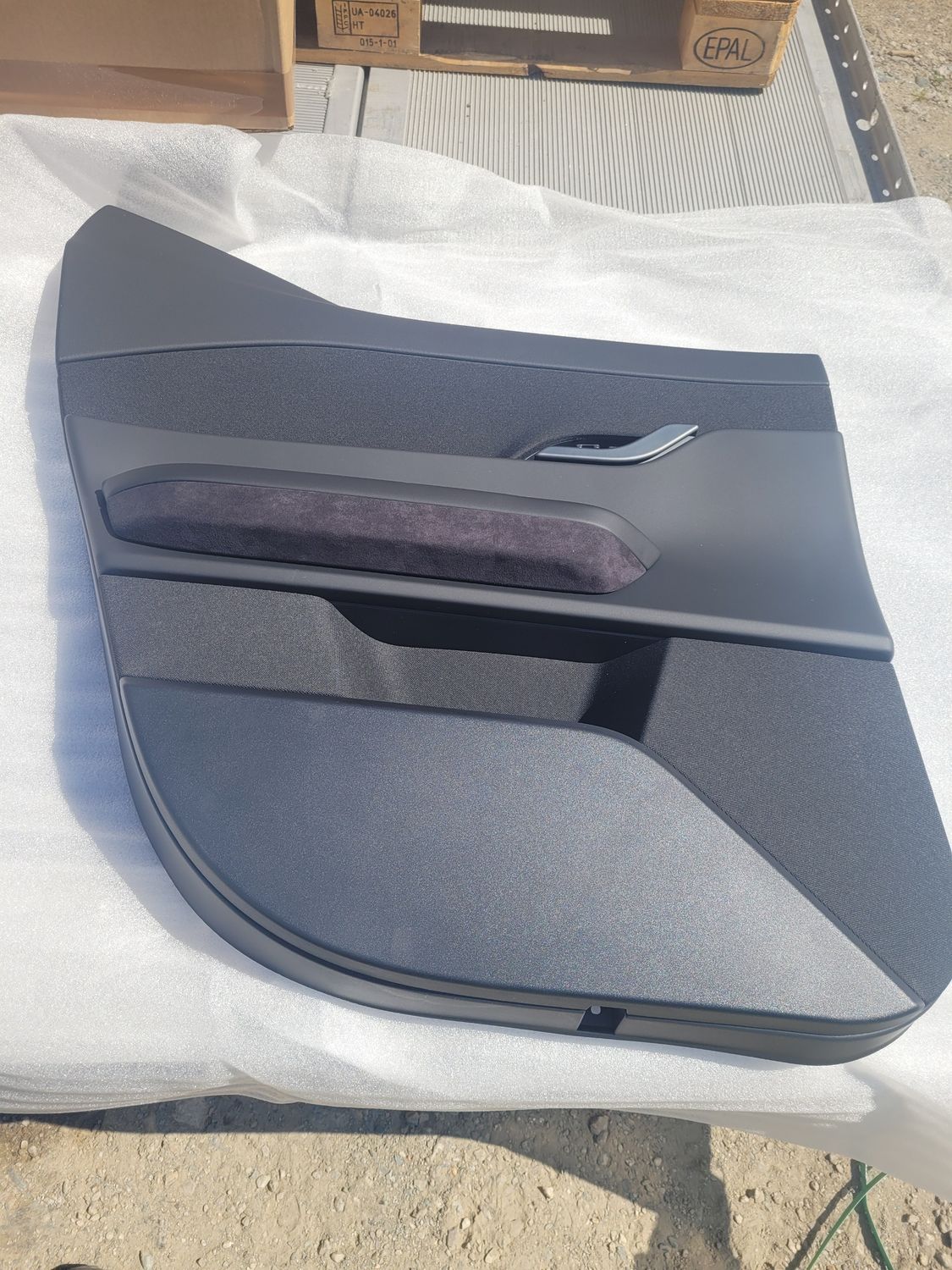 TRIM RR DOOR ASSY LH