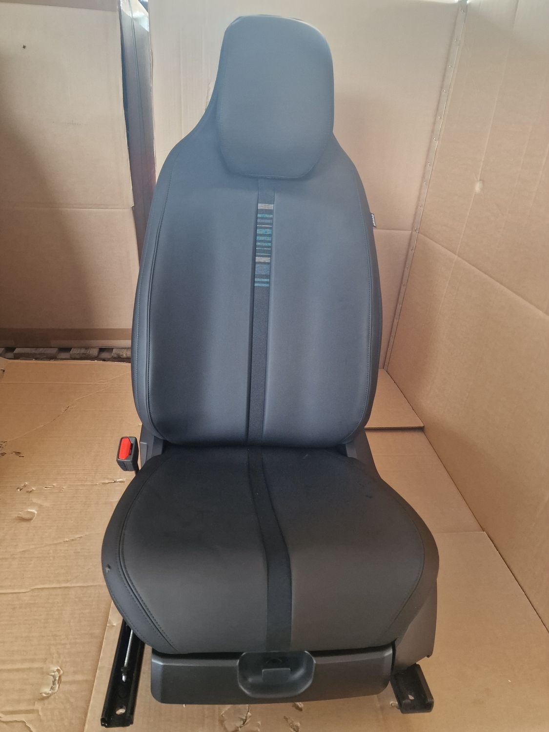 Front Seat Driver PU Black Abyss