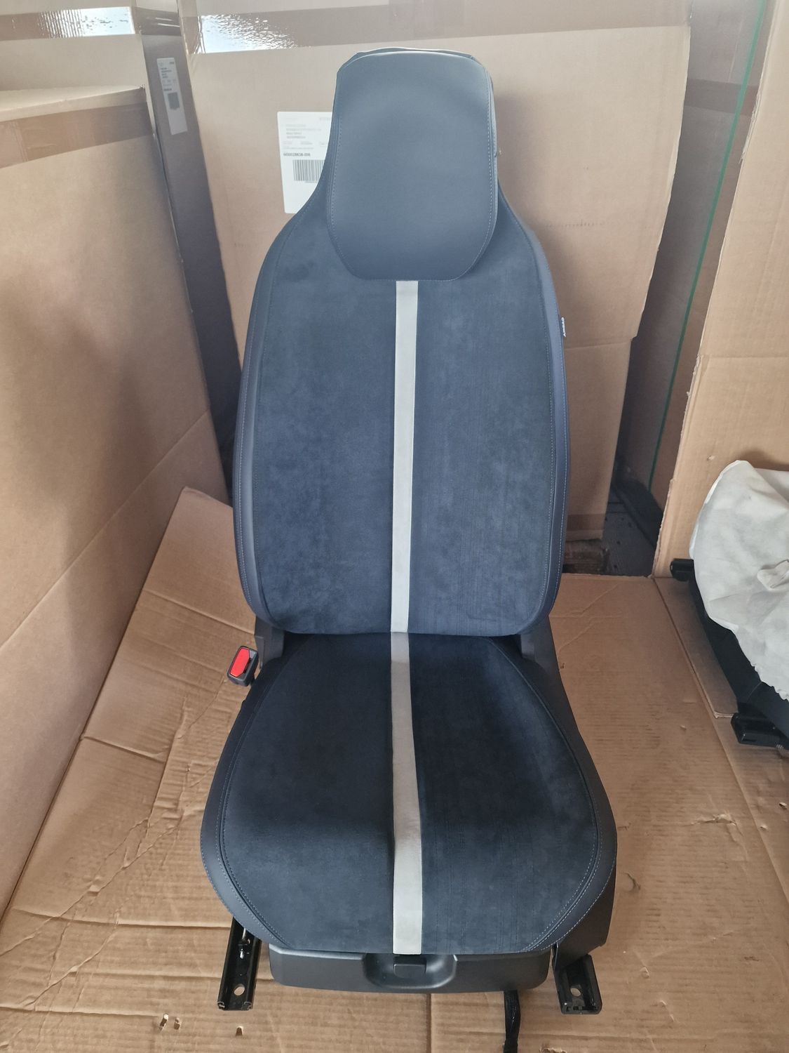 Front Seat Driver Suede  Maliblu