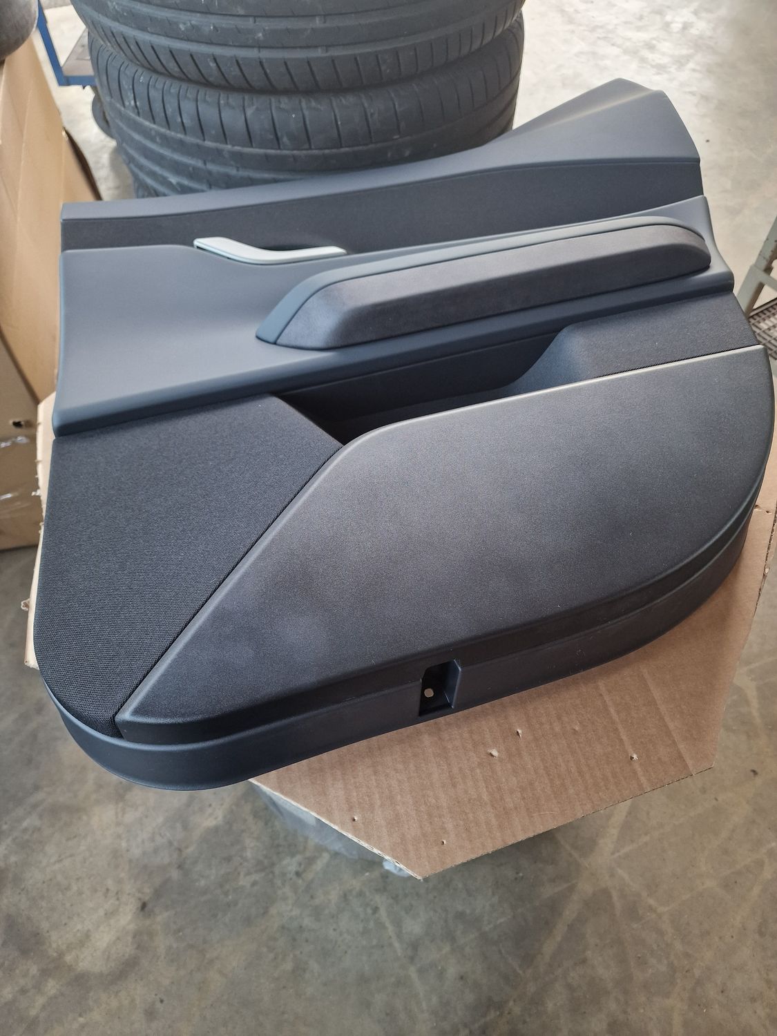 TRIM RR DOOR ASSY EX RH