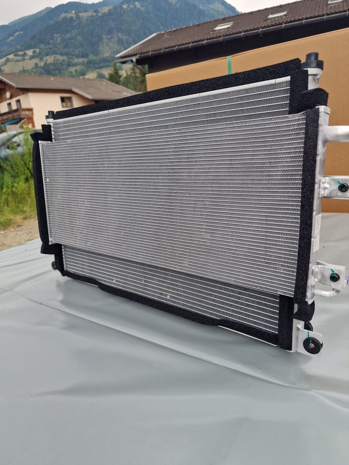 FRONT END MODULE ASSEMBLY OF HEAT PUMP