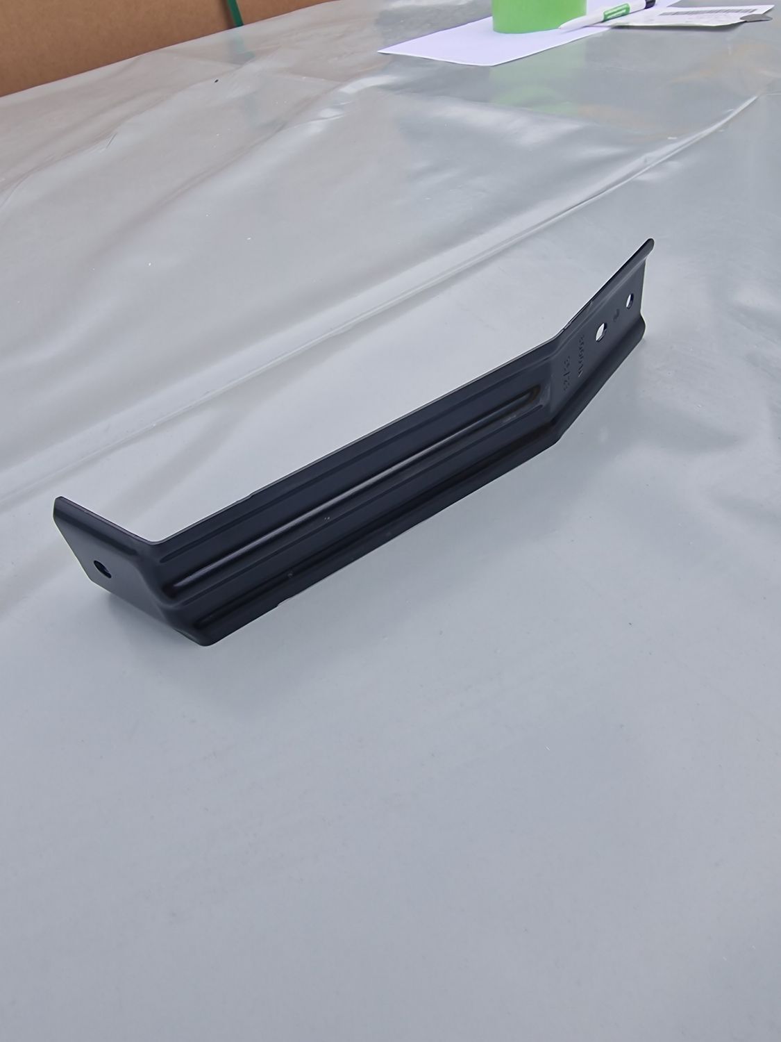 SUB REAR BUMPER LOWER BRACKET MID