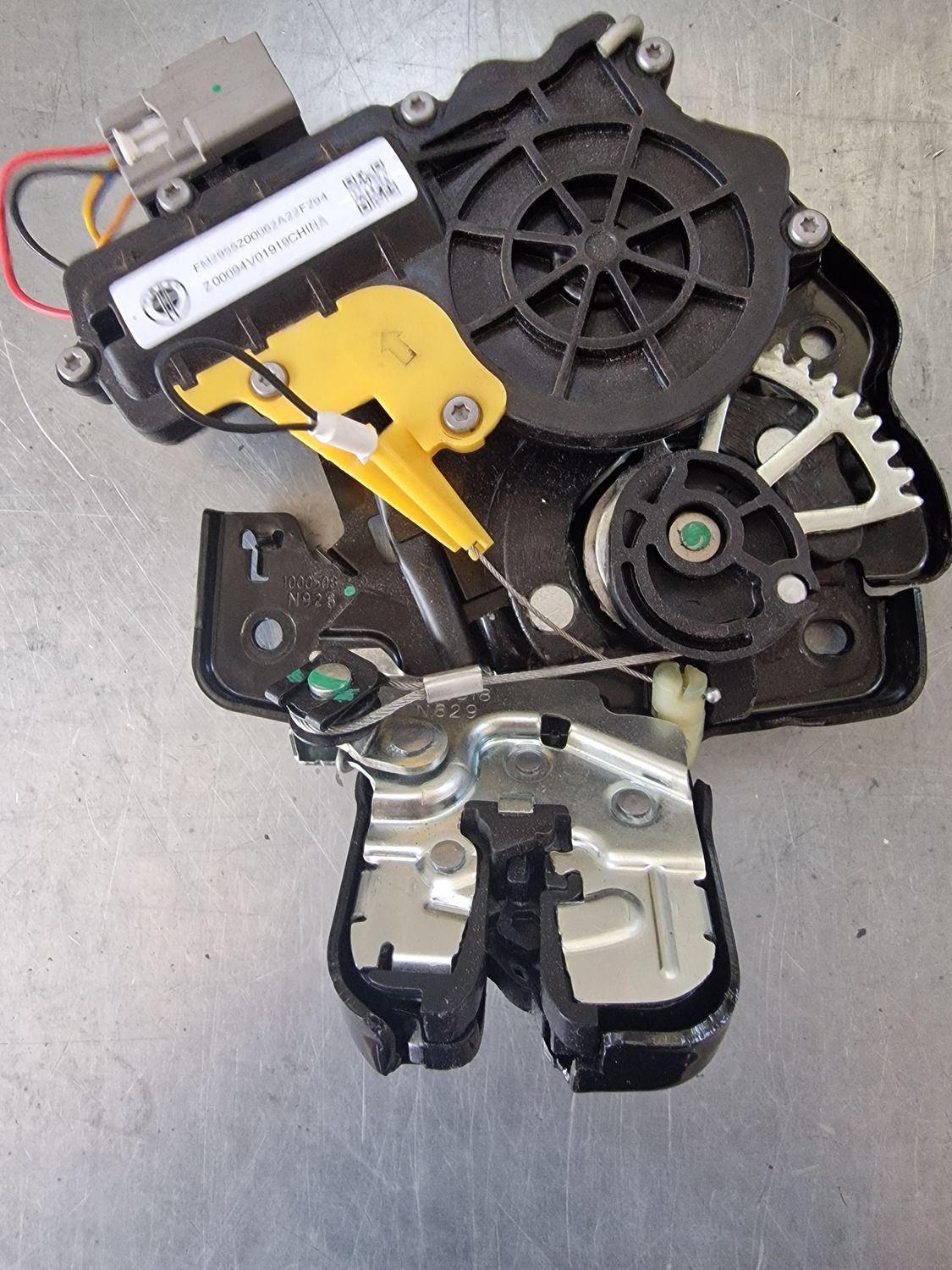 TAILGATE LOCK ASM