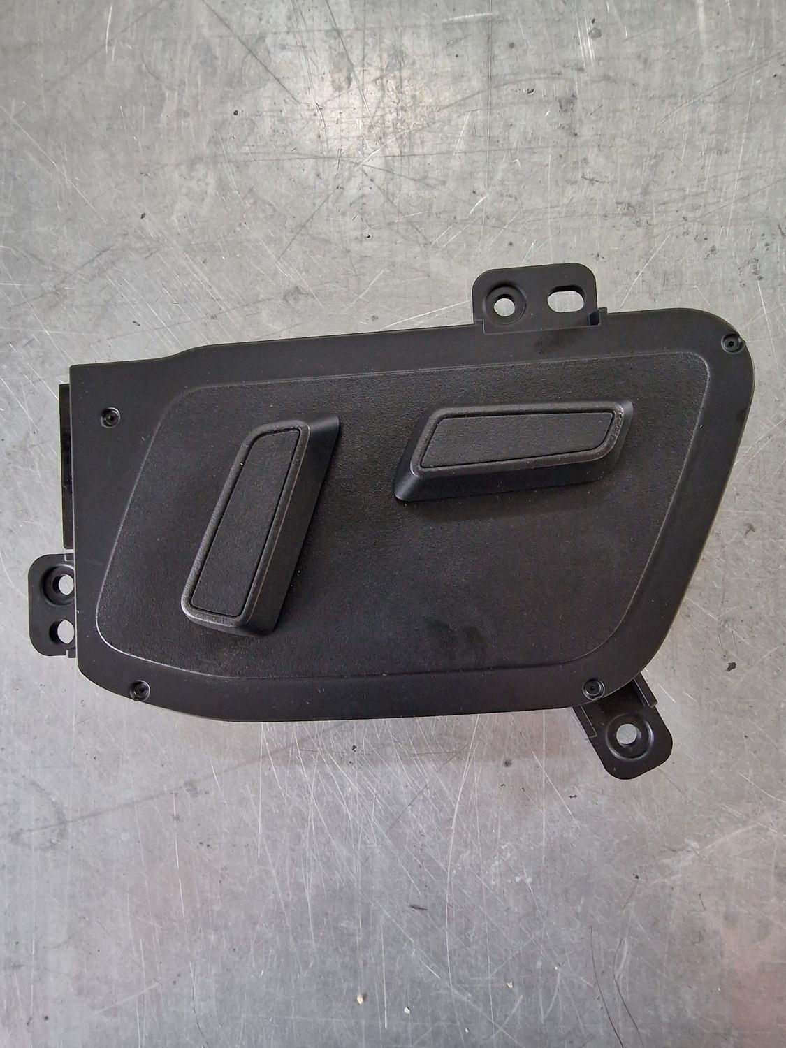 DRIVER SEAT ADJUSTMENT CONTROL SWITCH LH