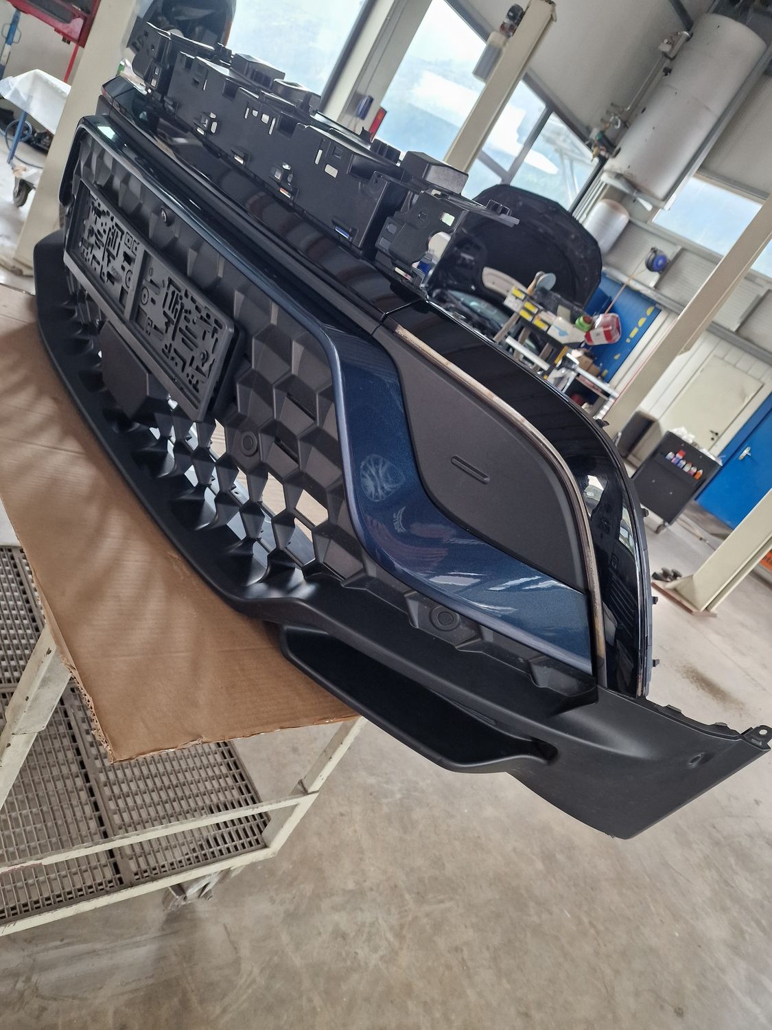 FRONT BUMPER USED A