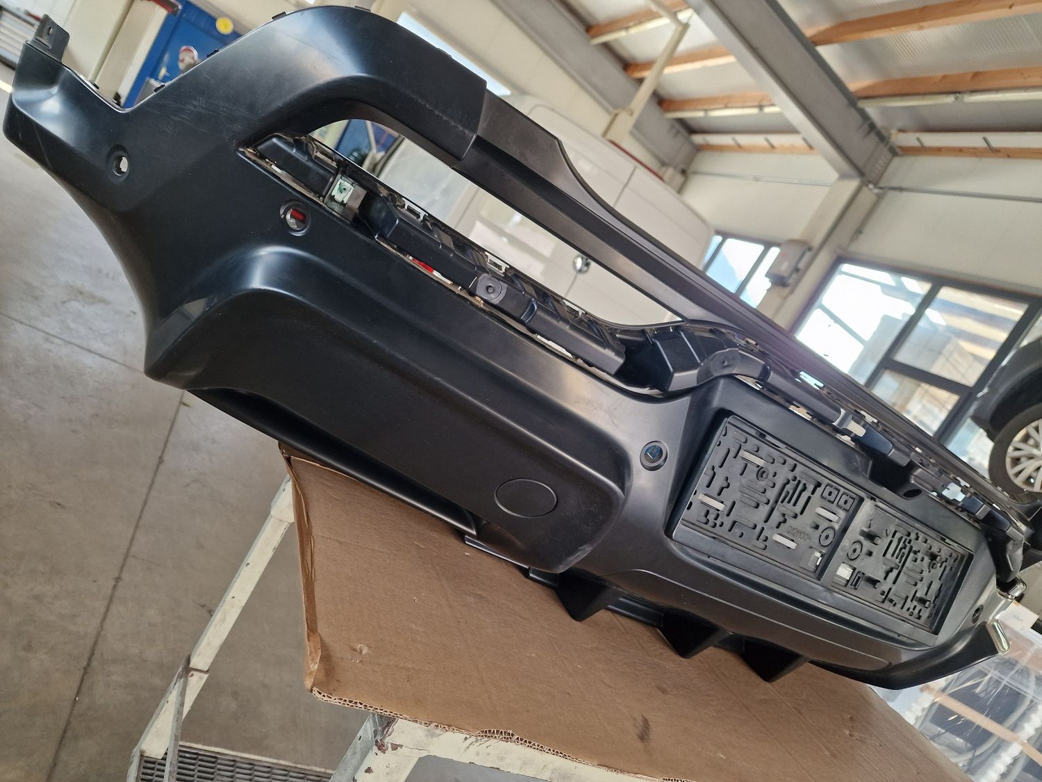 REAR BUMPER USED A
