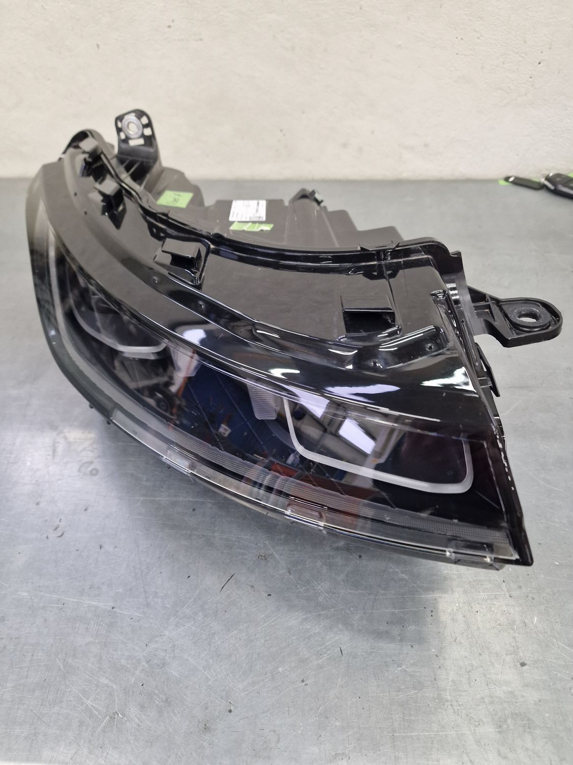 LED HEADLIGHTS RH UK ENGLAND USED A