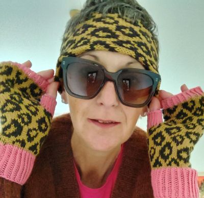 Malabar – Zweifarbiges Stirnband mit Fair Isle Muster stricken