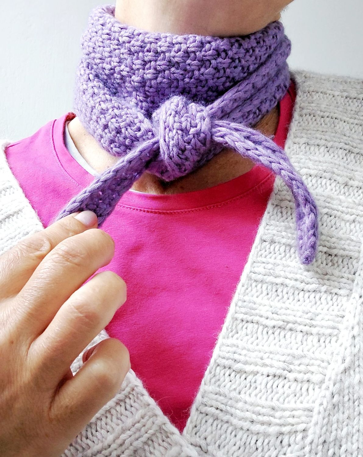 La Perla – Strickanleitung für schmalen Schal im Perlmuster | Perfekt für 50g-Garnreste | Inkl. Icord &amp; Video-Tutorials
