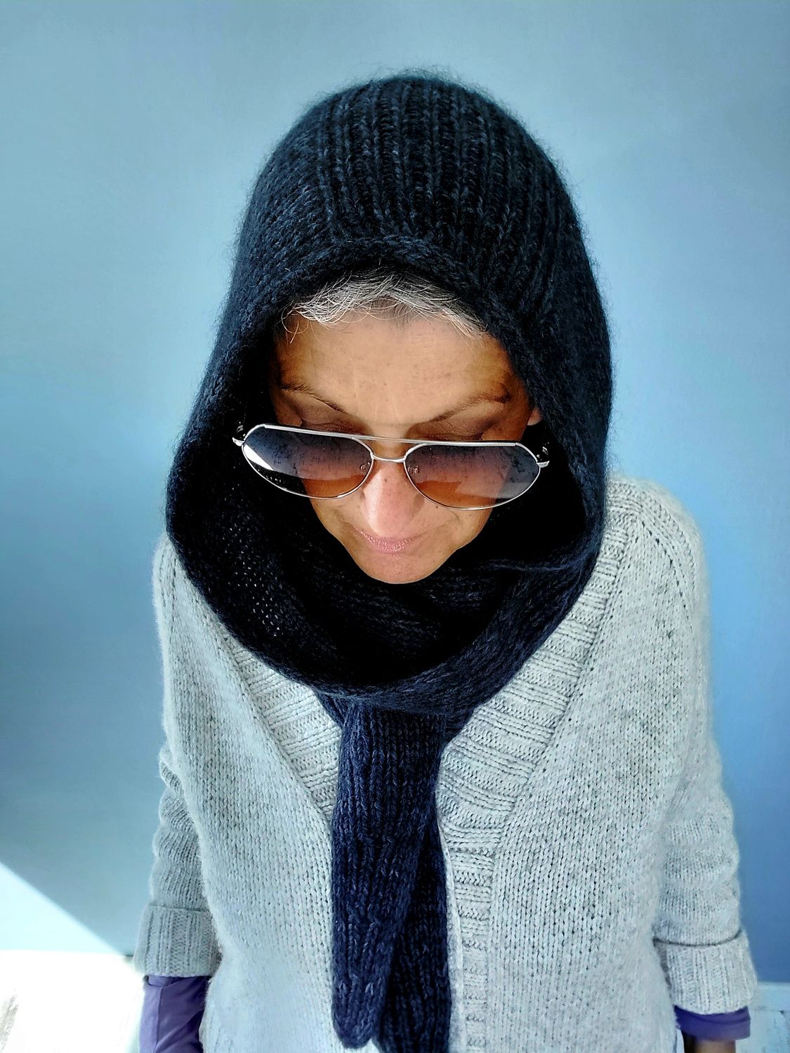 Dani Hood – Flauschiger Kapuzenschal in 3 Größen