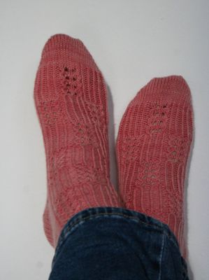 Tanz in den Mai / Anleitung für Mustersocken / Gr 26-46 / nicht schwer / süßes Muster