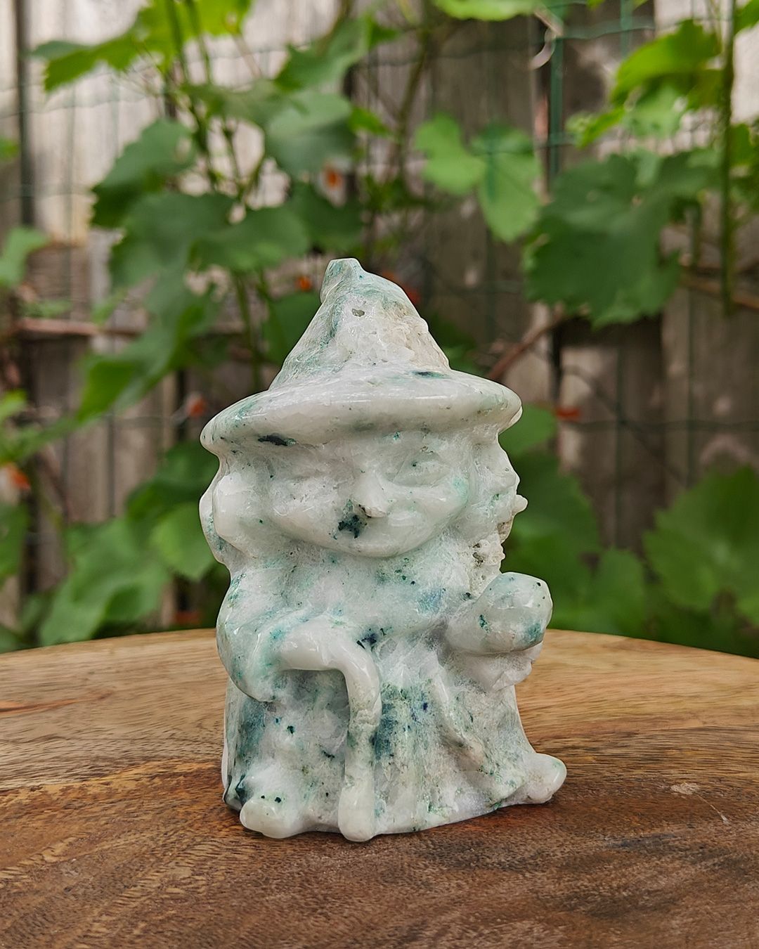 Chrysocolla Kwarts (Fenikssteen) Heks Carving Handgesneden heks carving van chrysocolla kwarts (fenikssteen) met turquoise mineraalinsluitsels