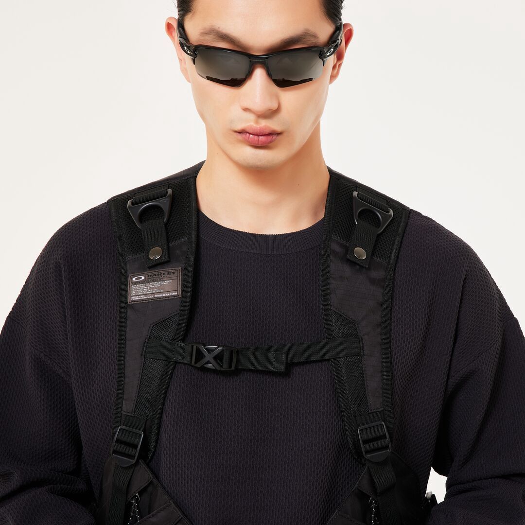 Oakley Vest Black FOA407569