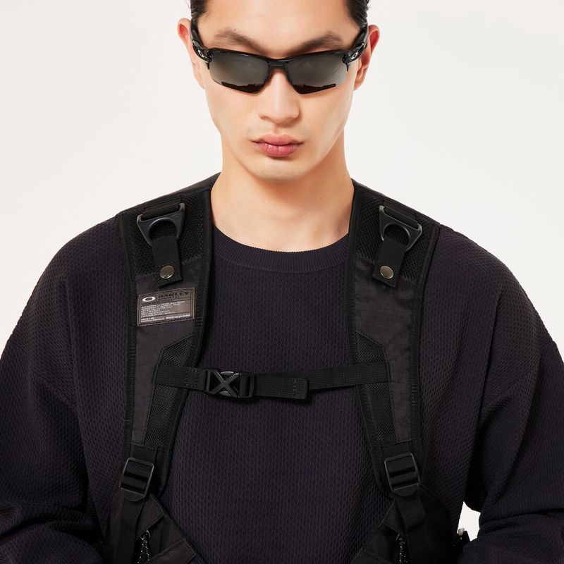 Oakley Vest Black FOA407569