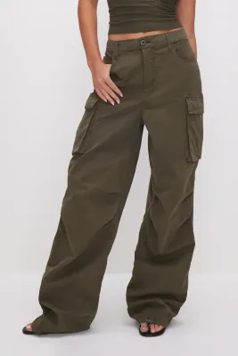 Good American Baggy Cargo 