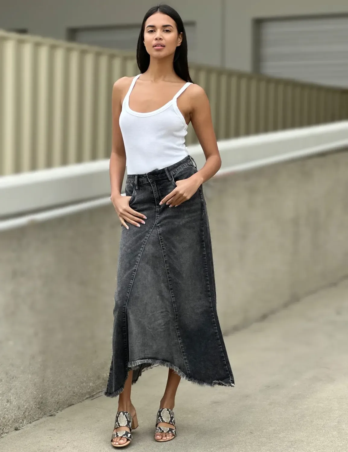 Wash Lab Selma Denim Midi Skirt , Color: Grey, Size: 25