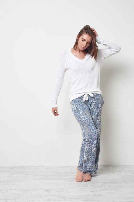 Stone Flowers V-Neck Long Sleeve Tee