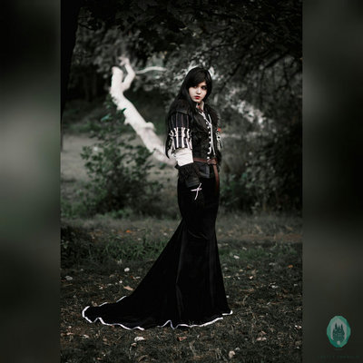 YENNEFER OF VENGERBERG HIGHLY DETAILED WITH SKIRT