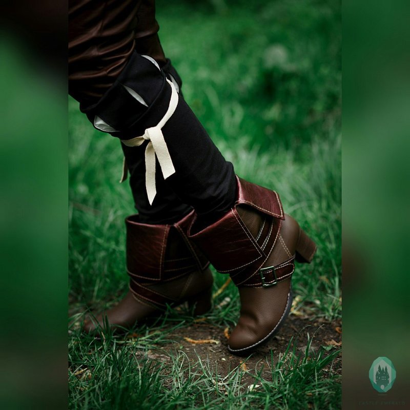 TRISS MERIGOLD BOOTS: THE WITCHER 3: WILD HUNT