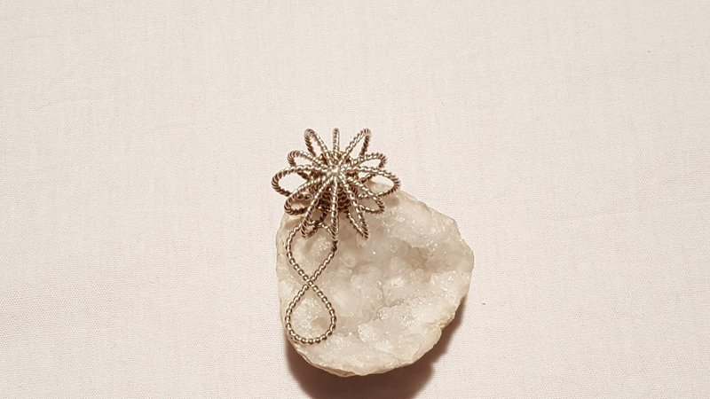 Matrix pendant  with infinite (Lost Cubit + Sacred Cubit)